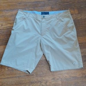 Men's Oakley shorts size 38